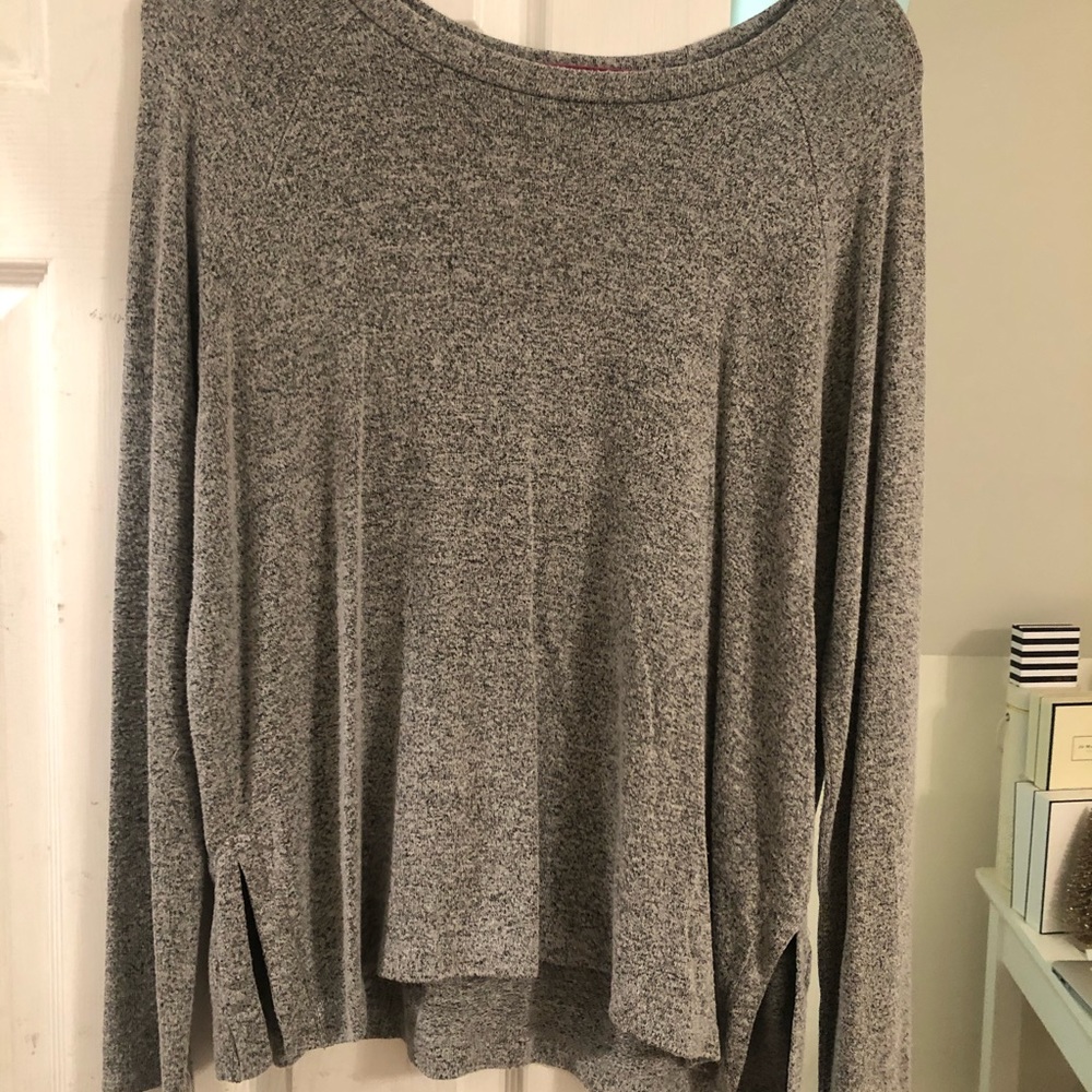 Gray Kenneth Cole sweater